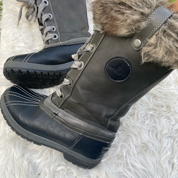 London Fog Melton Snow Boots - Picture 7 of 13